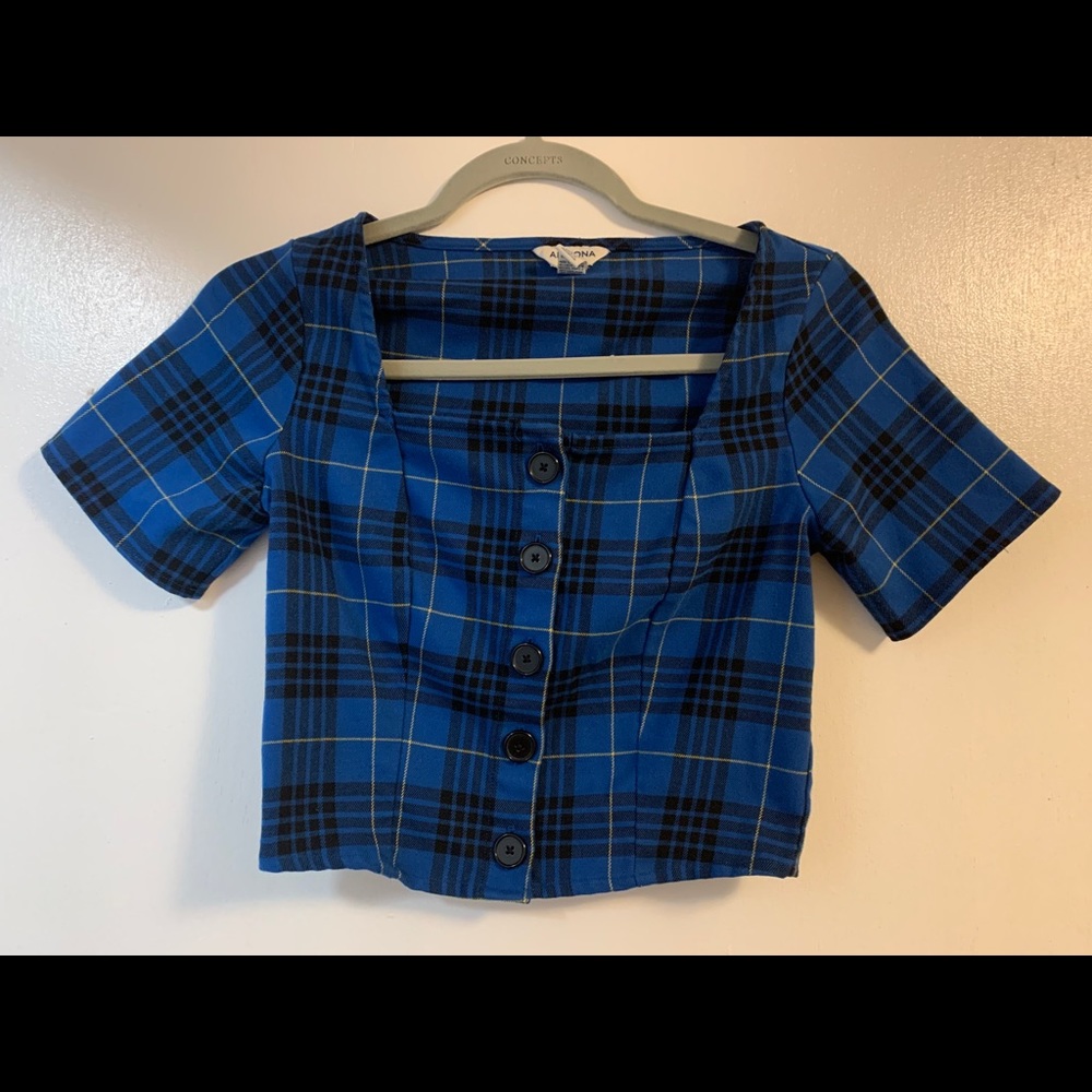 Crop top
